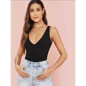 Boutique Stretch Fitted Sexy V Neck V Back Basic Classic Sleeveless Tank Top M 6